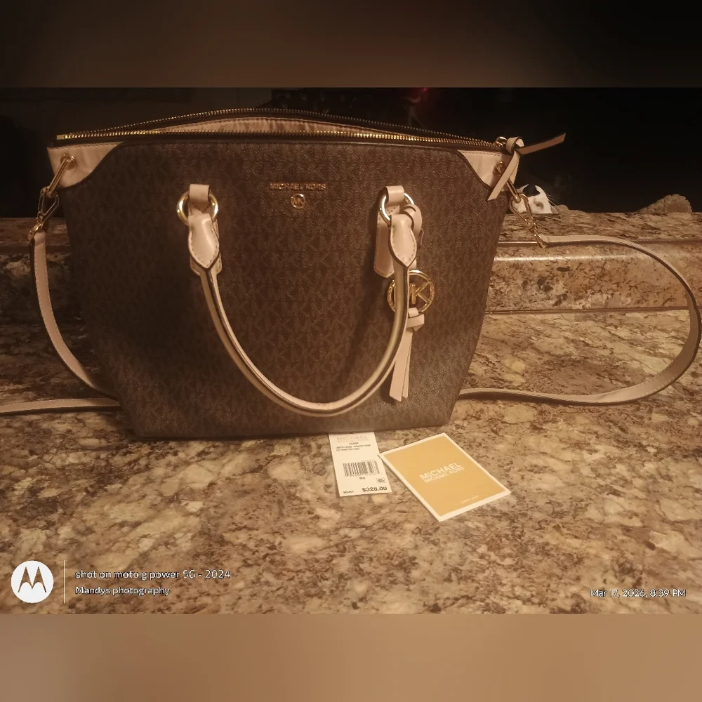 Michael Kors Medium Logo Convertible Crossbody Bag Authentic With Tags Euc - Picture 2 of 15